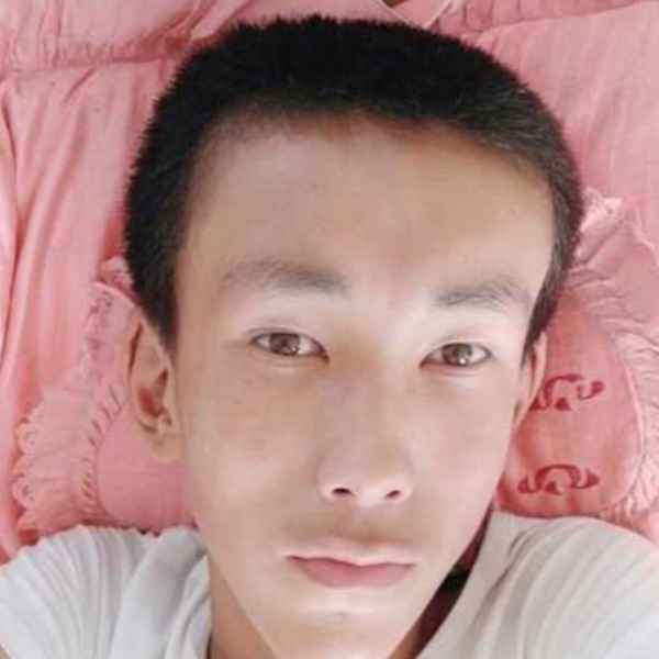 山东21岁单身帅哥真诚找对象-青原征婚相亲网